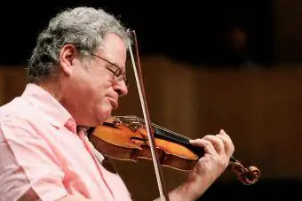 Pemain biola terkenal Israel Itzhak Perlman