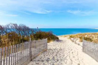 Een zeegezicht op Cape Henlopen, Delaware in Lewes