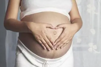 nosečniški trebušček