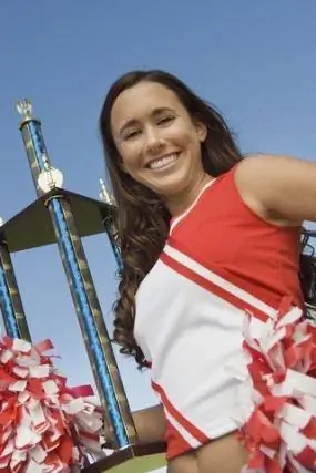 cheerleader en trofee