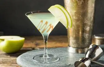 Сонгодог Caramel Apple Martini