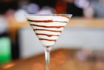 Şokoladlı Balqabaqlı Piroq Martini