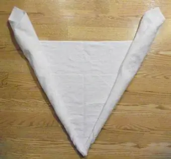 Оригами сердце из полотенца, шаг 2