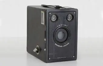 Kodak Brownie Junior Ses-16