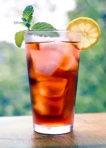 Çiyələkli Limonad Long Island Buzlu Çay