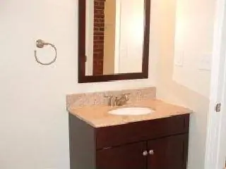 Vonios kambario veidrodžių rėmų rinkiniai: geros reputacijos pirkimo parinktys