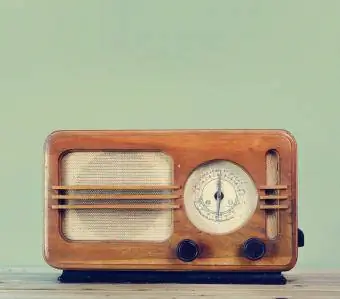 رادیوی قدیمی